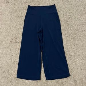 lululemon Align™ Wide Leg Super-High-Rise Crop
23"